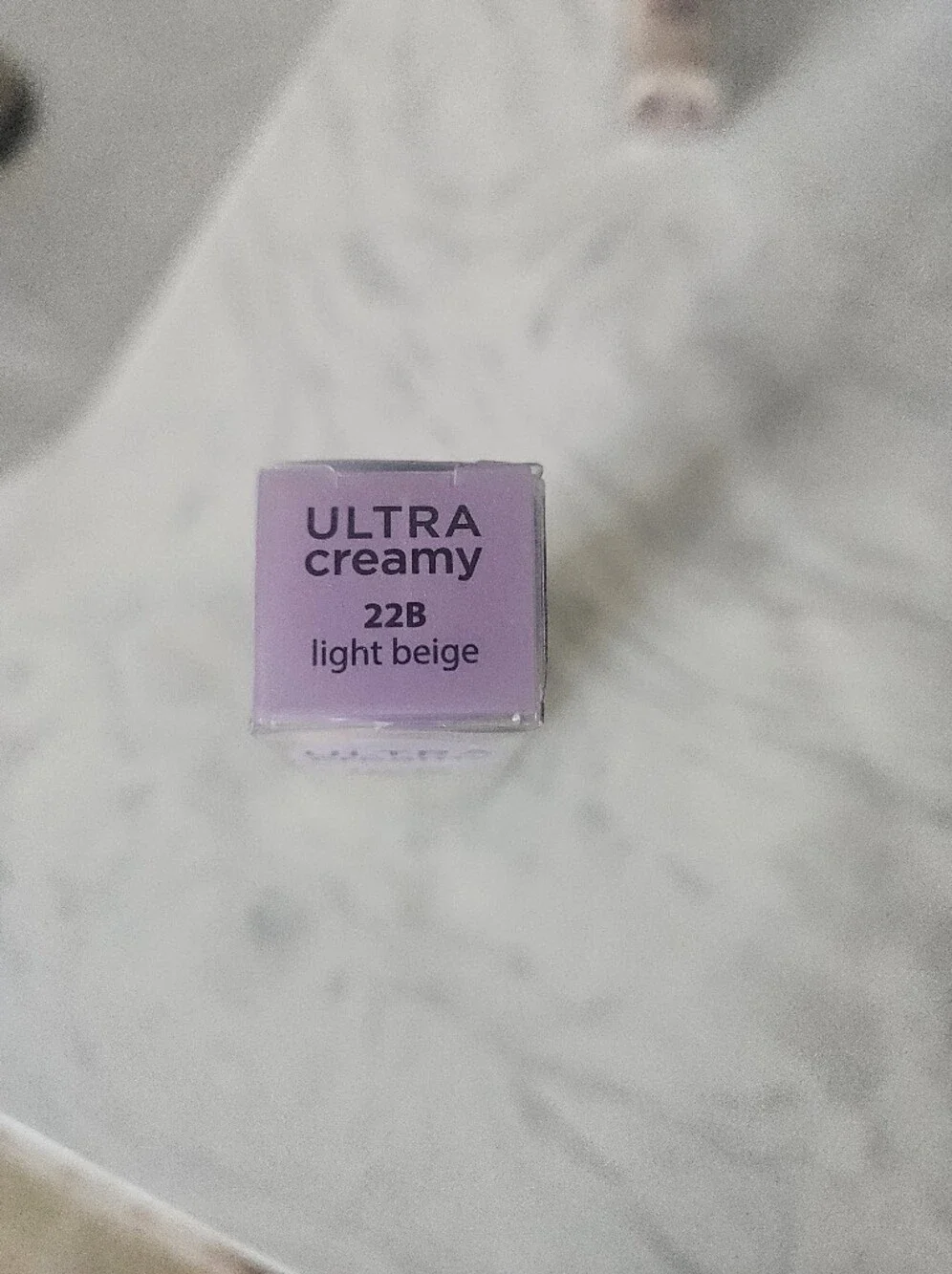Tarte Shape Tape Ultra Creamy Concealer - 22B Light beige